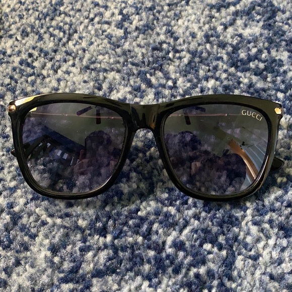 Gucci Sunglasses - Picture 3 of 7
